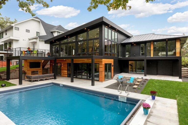 3808 West 57th St 058 revised e1571953045376 768x512